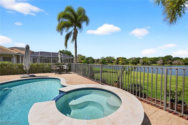 12532 Stone Tower LOOP, Fort Myers, FL 33913
