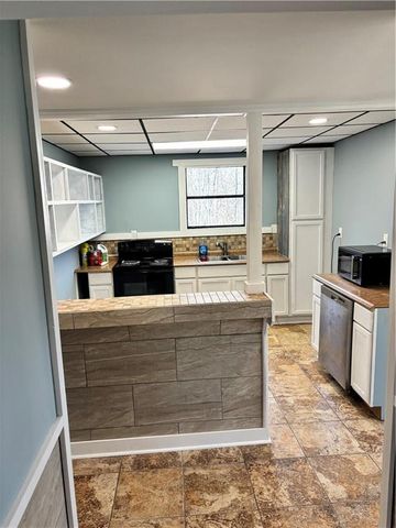 53 Crest View Drive, Dahlonega, GA 30533