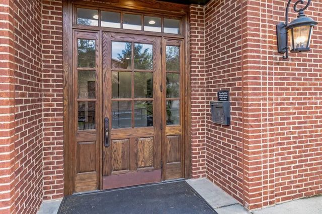 210 30th Ave N Apt 207, Nashville, TN 37203