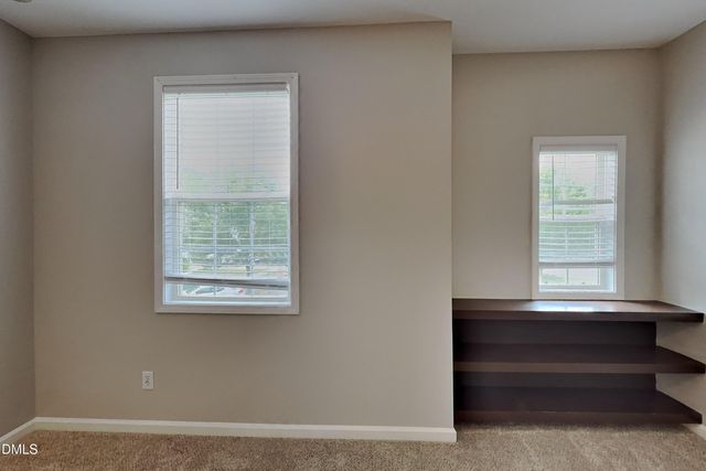 1033 Crystalwater Drive, Fuquay Varina, NC 27526