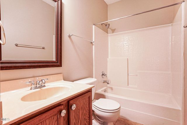 1033 Crystalwater Drive, Fuquay Varina, NC 27526