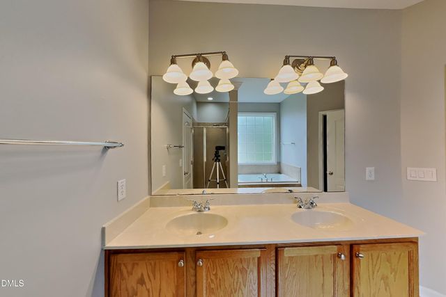 1033 Crystalwater Drive, Fuquay Varina, NC 27526