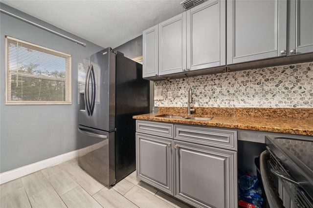 713 22ND STREET, Orlando, FL 32805