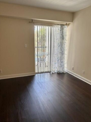 7610 WESTWOOD Drive 127, Tamarac, FL 33321