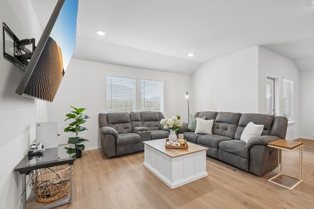 3924 Pinebluff Lane, Princeton, TX 75407