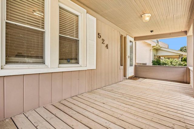 524 S Oak Park COURT, Milwaukee, WI 53214