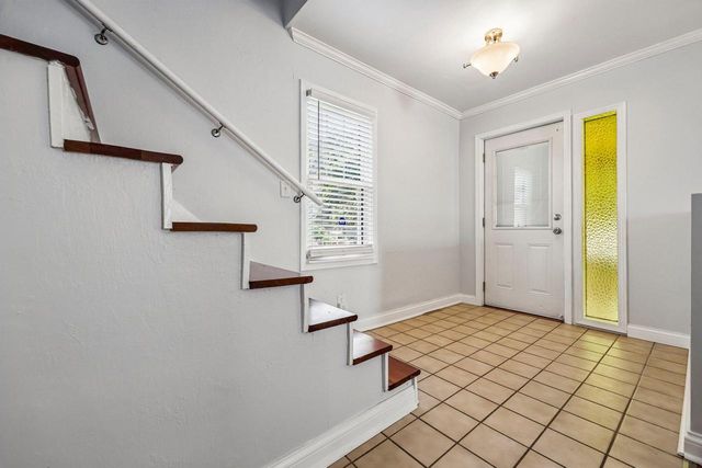 524 S Oak Park COURT, Milwaukee, WI 53214
