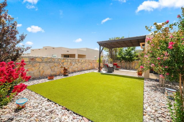 6134 Full Bloom Street, Las Cruces, NM 88012