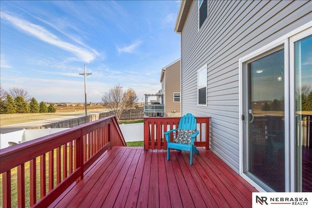 2201 S River Rock Dr Drive, Papillion, NE 68046