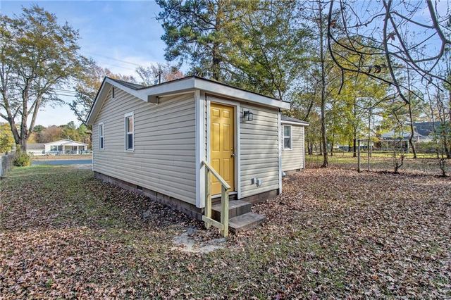 1203 North Street, Fayetteville, NC 28301