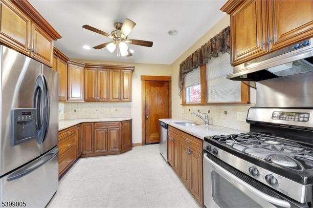 80 Garfield Place, Totowa Boro, NJ 07512