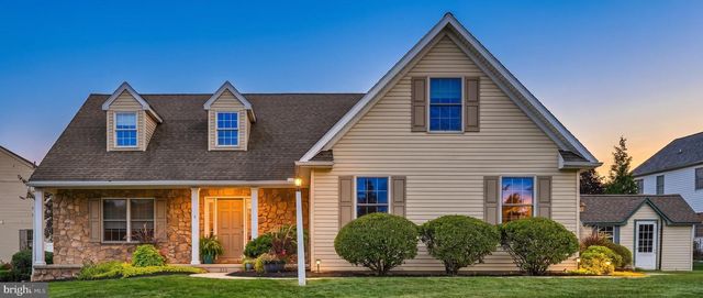 321 CATHERINE CT, Lebanon, PA 17042
