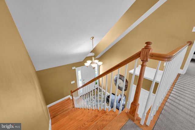 321 CATHERINE CT, Lebanon, PA 17042