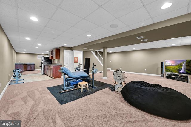 321 CATHERINE CT, Lebanon, PA 17042