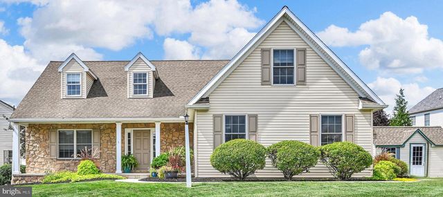 321 CATHERINE CT, Lebanon, PA 17042