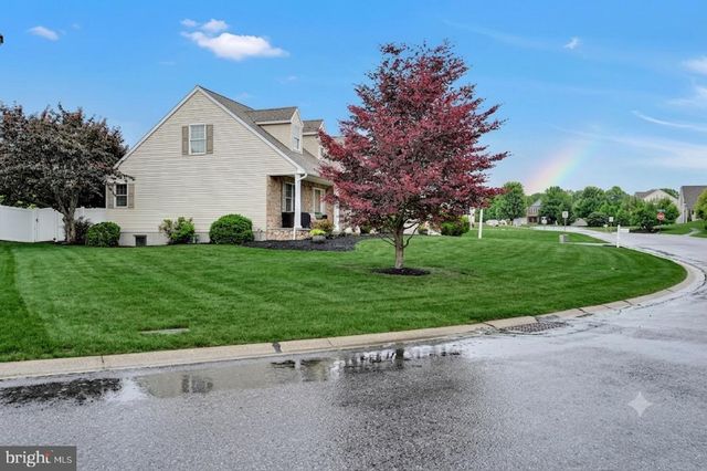 321 CATHERINE CT, Lebanon, PA 17042