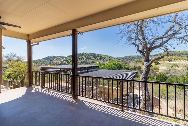 198 Echo Falls Road, Comfort, TX 78013