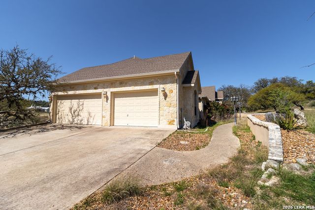 198 ECHO FALLS RD, Comfort, TX 78013