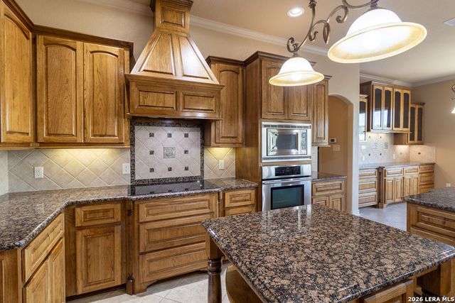 198 Echo Falls Road, Comfort, TX 78013