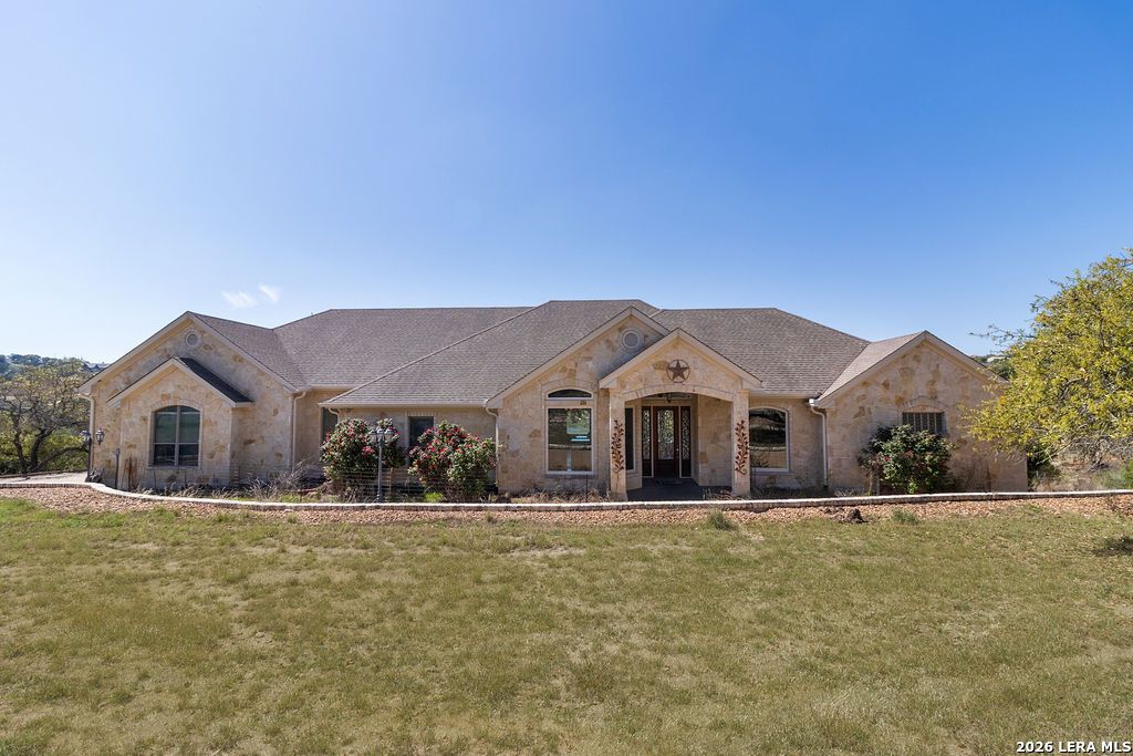 198 Echo Falls Road, Comfort, TX 78013