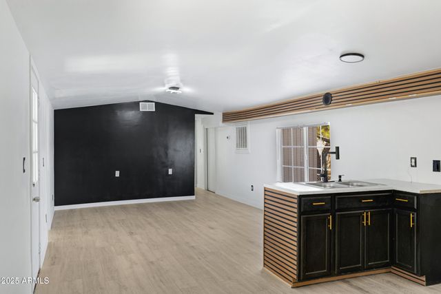 1650 S Arizona Avenue 173, Chandler, AZ 85286