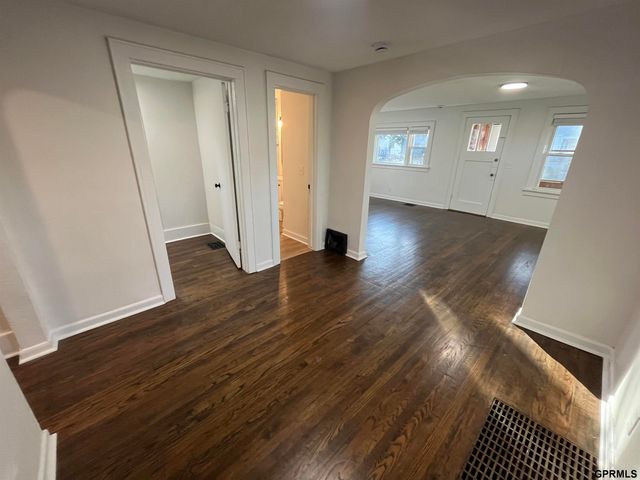 3343 N 40th Avenue, Omaha, NE 68111