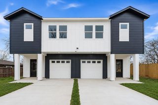 4125 Clover St A/B, Houston, TX 77051