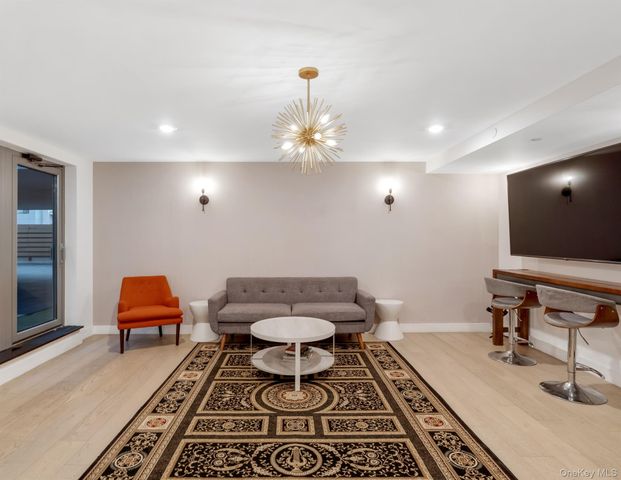 2128 Ocean Avenue 9D, Brooklyn, NY 11229