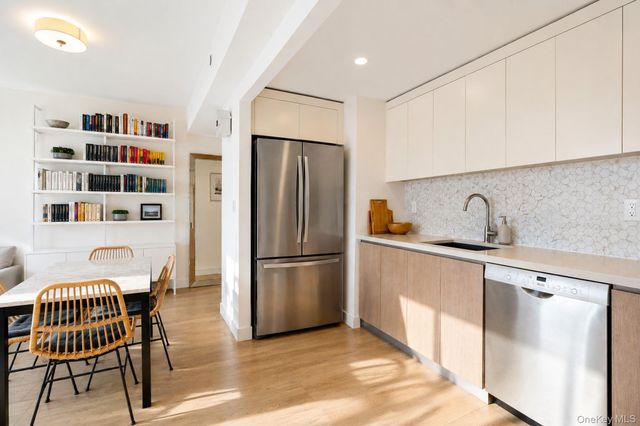 2128 Ocean Avenue 9D, Brooklyn, NY 11229