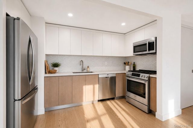 2128 Ocean Avenue 9D, Brooklyn, NY 11229