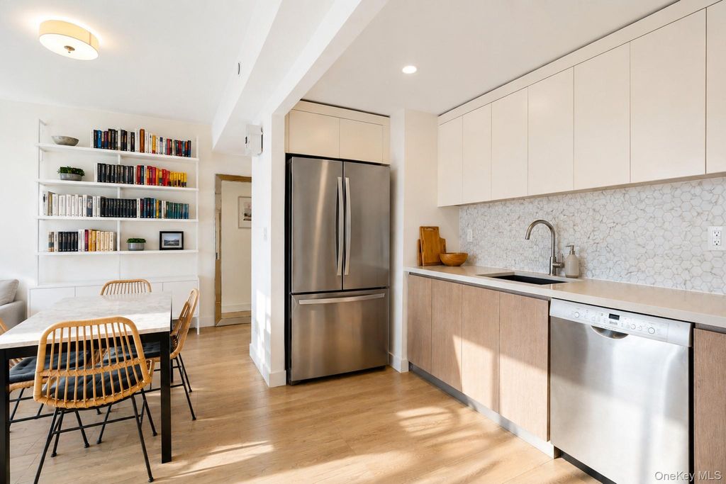 2128 Ocean Avenue 9D, Brooklyn, NY 11229 — photo 3