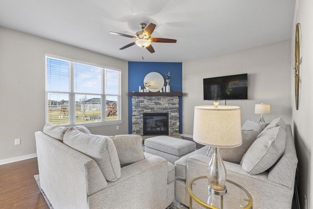 466 CRESCENDO Drive, Sun Prairie, WI 53590