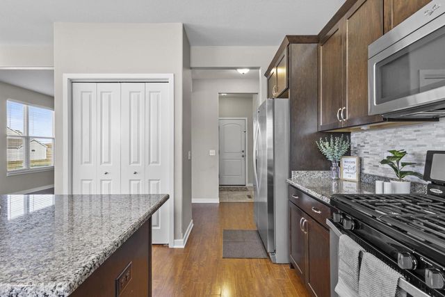 466 CRESCENDO Drive, Sun Prairie, WI 53590