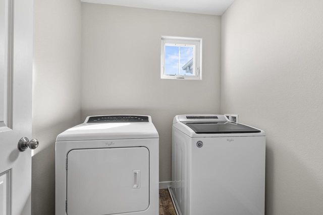 466 CRESCENDO Drive, Sun Prairie, WI 53590