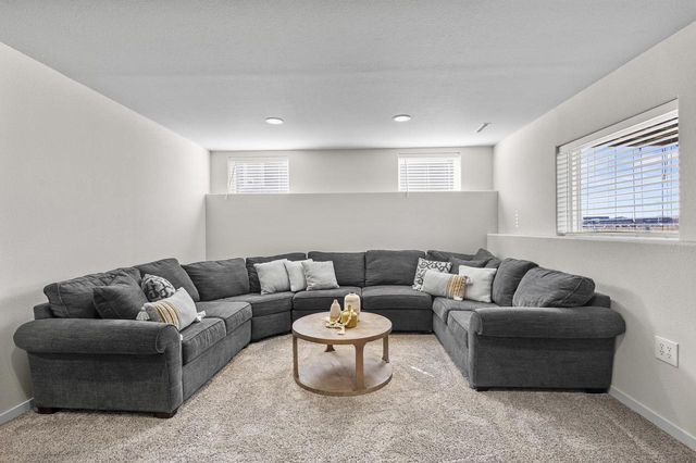 466 CRESCENDO Drive, Sun Prairie, WI 53590