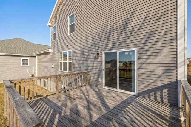 466 CRESCENDO Drive, Sun Prairie, WI 53590
