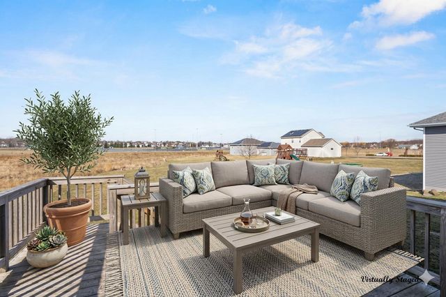 466 CRESCENDO Drive, Sun Prairie, WI 53590