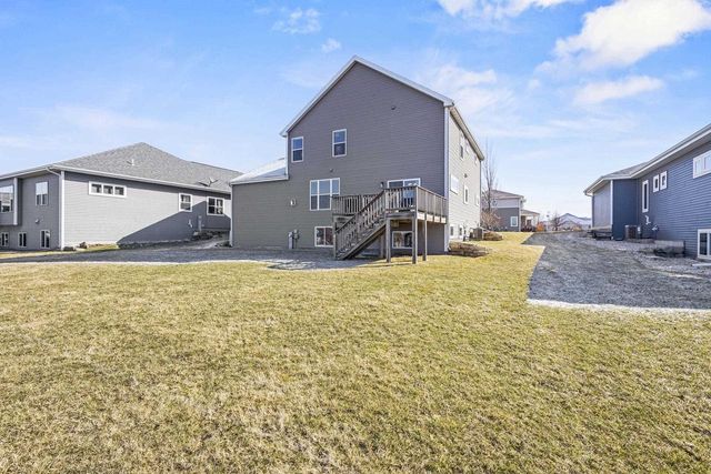 466 CRESCENDO Drive, Sun Prairie, WI 53590