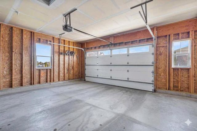 466 CRESCENDO Drive, Sun Prairie, WI 53590