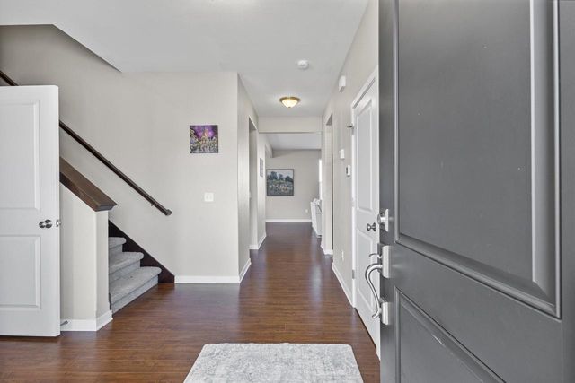 466 CRESCENDO Drive, Sun Prairie, WI 53590