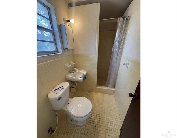 1003 Portscheller Street, Roma, TX 78584