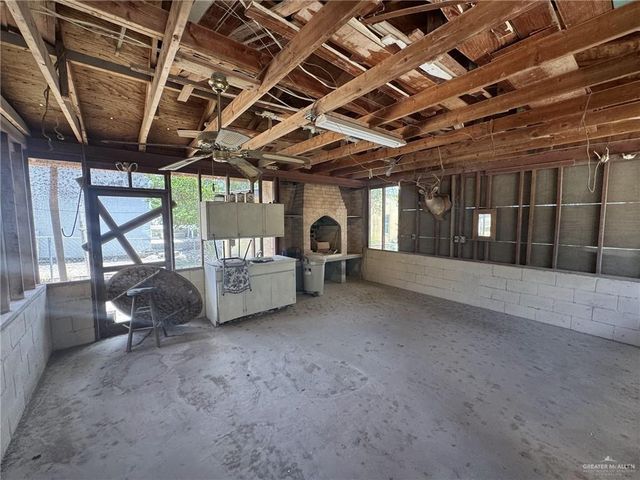 1003 Portscheller Street, Roma, TX 78584
