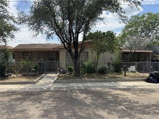 1003 Portscheller Street, Roma, TX 78584