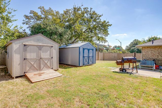 4429 Amherst Lane, Grand Prairie, TX 75052