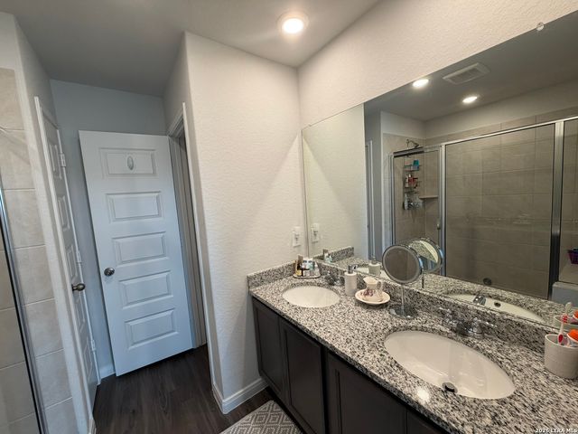401 Lina Way, Seguin, TX 78155