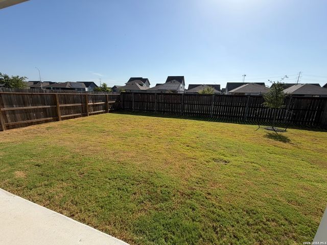 401 Lina Way, Seguin, TX 78155