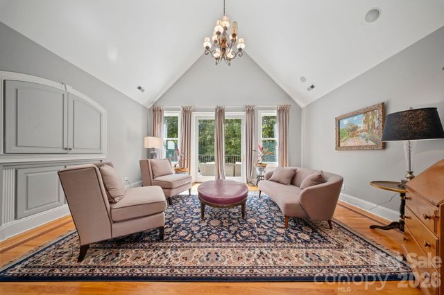 8915 Warwicke Lane, Sherrills Ford, NC 28673