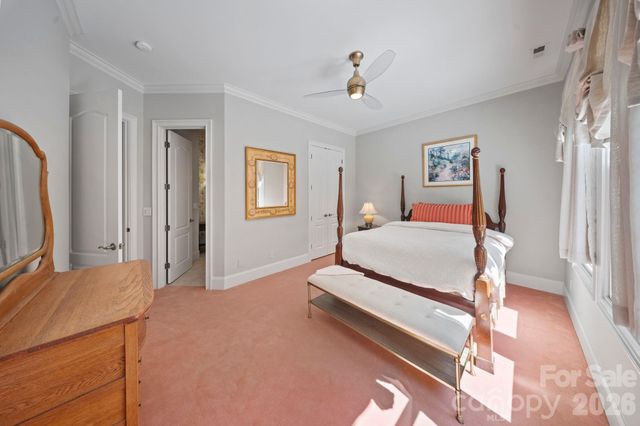 8915 Warwicke Lane, Sherrills Ford, NC 28673