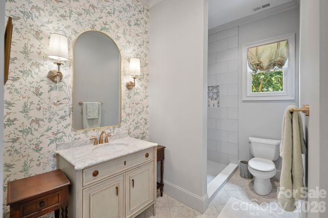 8915 Warwicke Lane, Sherrills Ford, NC 28673