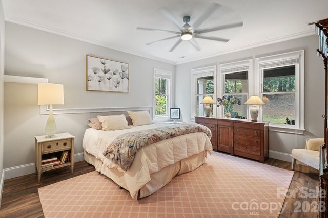 8915 Warwicke Lane, Sherrills Ford, NC 28673